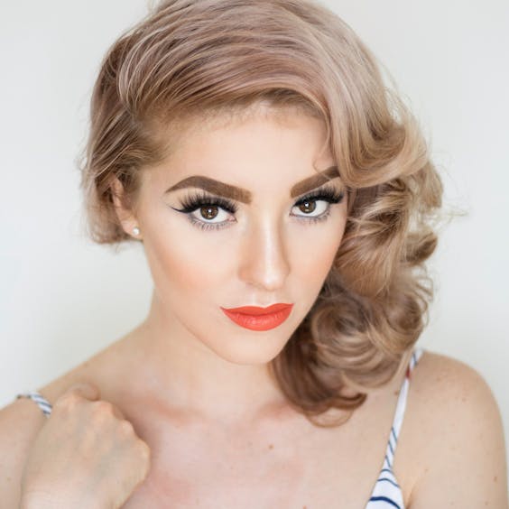 pexels-beatnik-peach-231242-734478.jpg
